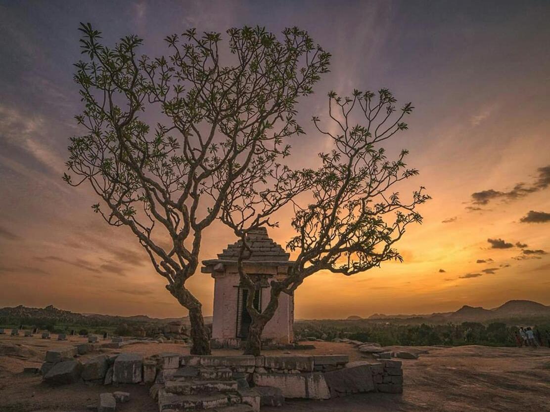 Sunrise Guest House & Restaurant Hampi Kültér fotó